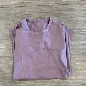Lululemon long sleeve shirt
